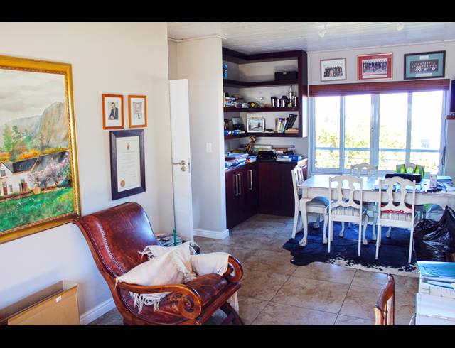 4 BEDROOM HOUSE FOR SALE IN KLEINMOND CENTRAL